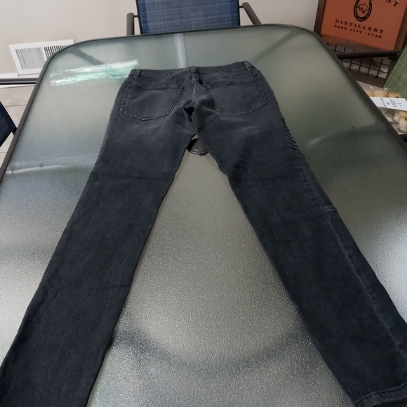 ⭐SOLD⭐Black skinny jeans - Picture 3 of 16